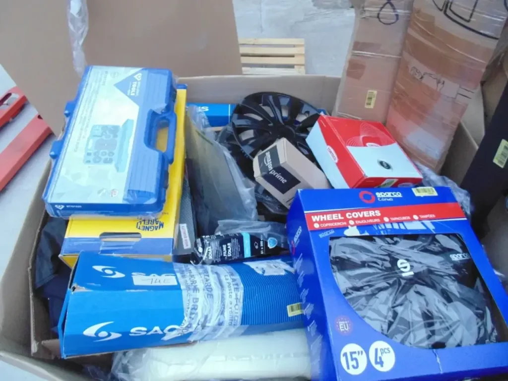 Paleta Mix akcesoria motoryzacyjne MIX – kołpaki, narzędzia, części samochodowe kat. A/B/C outlet