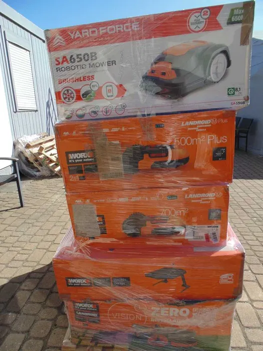 Paleta mix robotów ogrodowych – Yard Force SA650B Brushless i roboty koszące Worx Landroid (500m², 700m², Zero Vision)