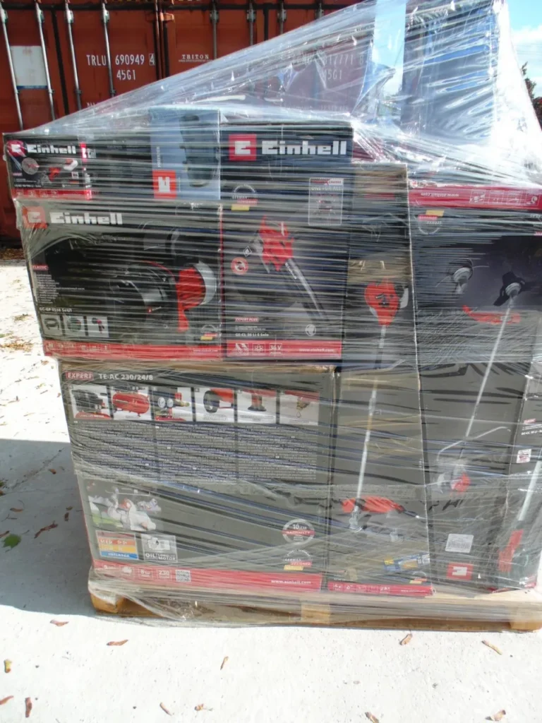 Paleta narzędzi elektrycznych Einhell owinięta folią stretch – wiertarki, szlifierki, piły