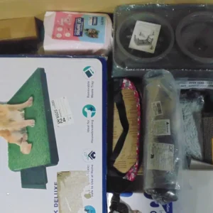 Akcesoria dla psów i kotów z palety MIX – mata dla psa, podwójna miska, drapak i produkty pielęgnacyjne